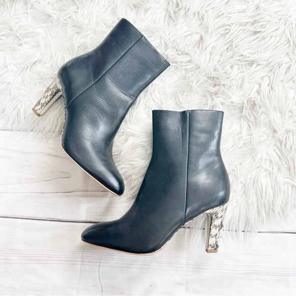 Reiss Sophia Leather Ankle Boots Size 9 - Picture 4 of 11